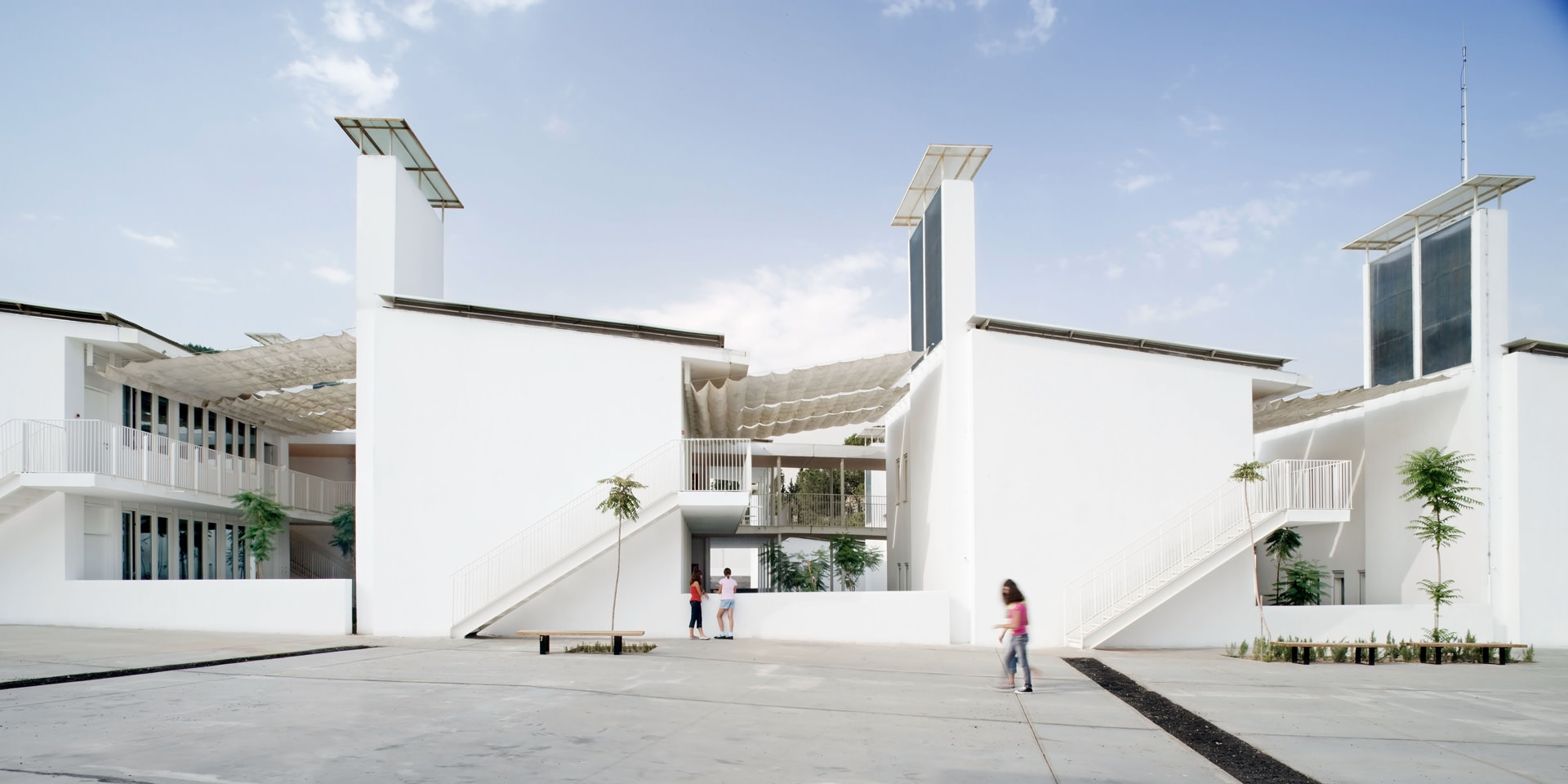 Lycée Charles de Gaulle