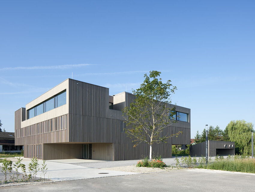 New Head Office and Lab Building